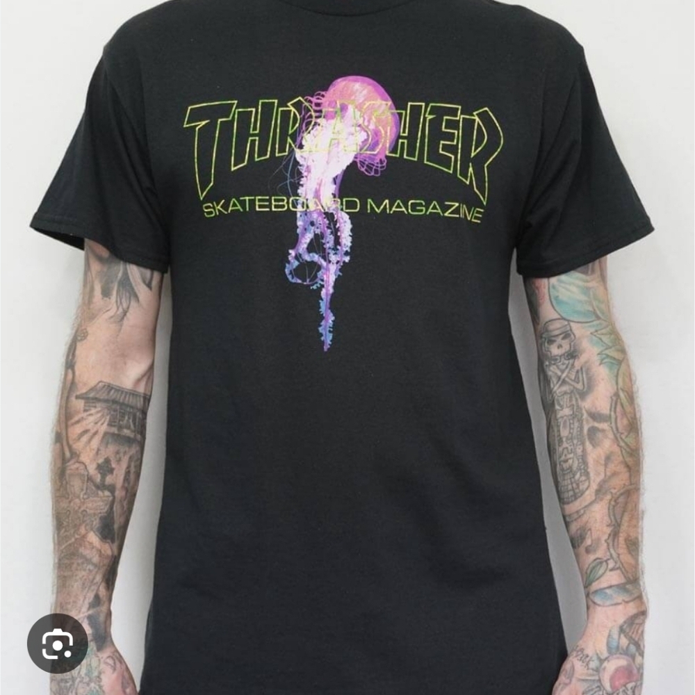 Unisex Thrasher Skateboard T shirt - Size Small Great Condition
